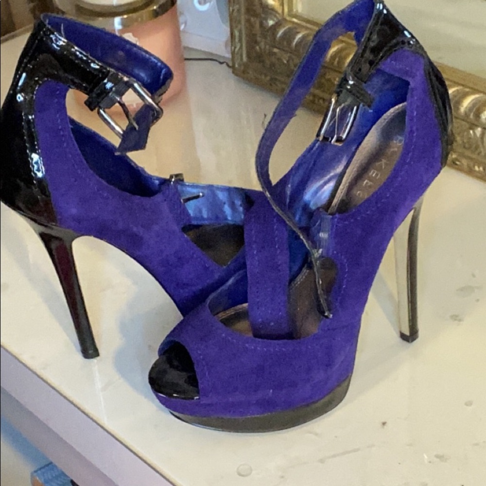 Heels - Picture 3 of 3